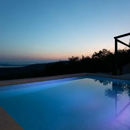 Vila Quessy Tatil Evi *